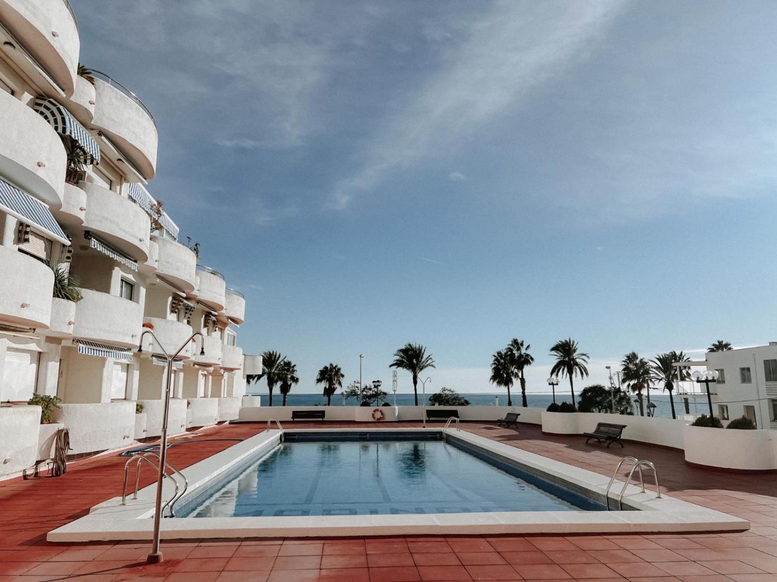 Femina Blue Apartment Cambrils Exterior photo